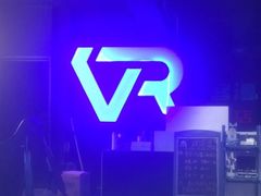 -VR间客漫虚拟现实体验馆(汉街店)