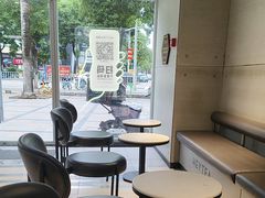 -喜茶(东莞雍华庭店)