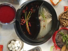 -钢管厂五区小郡肝串串香(奥克斯广场锦城万达店)