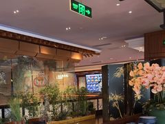 -八府香鸭·啫啫煲(华山路店)