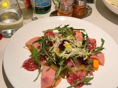 -MONICH牛排融合餐厅(和义大道购物中心店)