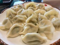-东来菜馆•手抓海鲜家常菜•海鲜锅贴(鸽子窝店)