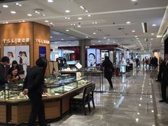 -杭州西湖银泰百货