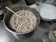 -龙树园麻辣米线
