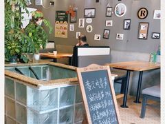 -新澳港式茶餐厅(余姚路店)