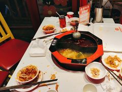 -老马路串串香火锅(北门桥店)