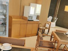 -鱼鲜饭香·招牌汽锅剁椒鱼头王