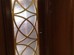 -山明水秀大饭店