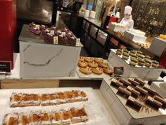 -圣丰索菲特·2 On 988 Café 自助餐厅