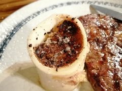 烤牛骨髓伴海盐-SMOKI & CO(五大道店)