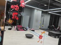 -超鹿运动(五四路恒力城店)