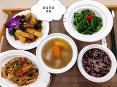 -家事无忧家政保姆育儿嫂服务(黄兴路店)