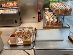 -罗森尼娜(德思勤店)