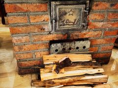 -粘豆包柴火铁锅炖