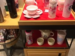 零售区-星巴克臻选(成都太古里店)