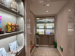 -咪咪专业脱毛连锁机构