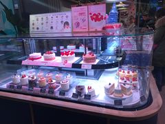 -巴黎贝甜(财富中心店)