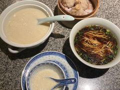 民国美龄粥-南京大牌档(龙湖长楹天街店)