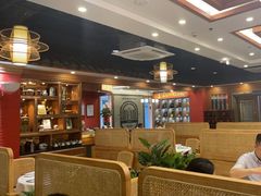 -围龙屋客家食府(福田店)