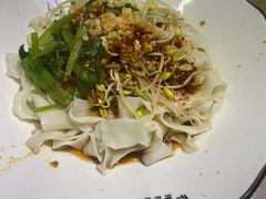 -乡村馕坑肉·烧烤·新疆菜·本地人更爱吃(阿勒泰首店)