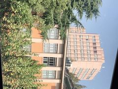 -同济大学本部学苑饮食广场