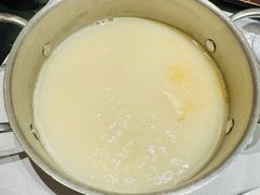 -红鼎豆捞·非遗鲍皇汤火锅(宝丰路店)