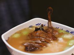 -明腾壹间茶餐厅(新都会花园广场店)