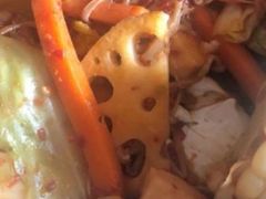 -多嘴超级肉蟹煲(杉杉国潮主题店)
