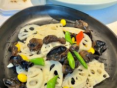 荷塘小炒-德发长饺子·非遗(钟楼店)