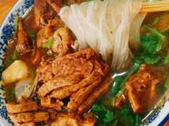 -叶新小吃店(来凤小区总店)