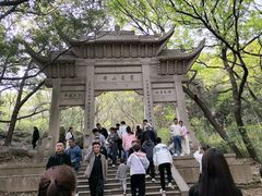 -灵岩山风景区