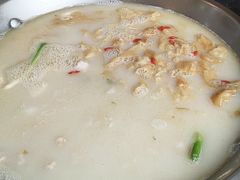 -老来福·非遗酸汤兔(凯旋路店)