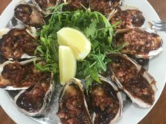 -12 Rocks Beach Bar Cafe