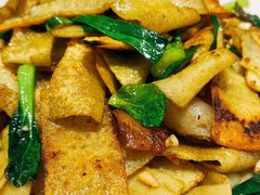 -黄泥岗·地道湖北菜(奥特莱斯店)