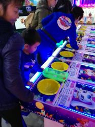 -六月巴士童乐园(抚顺罕王商场店)