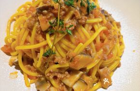 French Meat Sauce Pasta