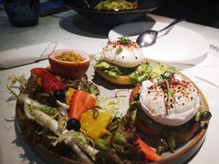 罗勒酱杂菌班尼迪蛋-BE BRIGHT KITCHEN(正佳广场店)