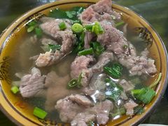 -小杨翘脚牛肉