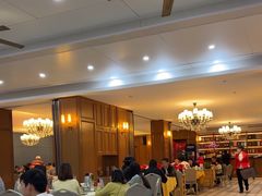 -鹏城人家海鲜酒家·23年老字号(较场尾店)