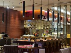 -烟台金海岸希尔顿酒店·開自助餐厅