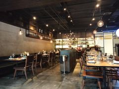 大堂-Carbon莫卡哆·意大利复古集市餐厅(杭州大厦店)
