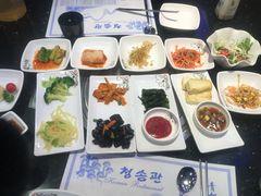 -青松馆韩国料理(香港中路佳世客店)