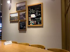 -星巴克(曲靖金都广场店)