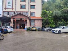 -竹庄餐馆·26年店(南昆山景区店)