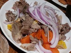 手抓肉-阿里家·新疆烤肉酒場 by MIG