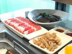 -海底捞火锅(新松江路店)