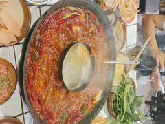 -财二舅火锅招待所