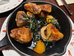 香煎鹅肝配白口蘑-BROWNSTONE布朗石西班牙餐厅(富城店)