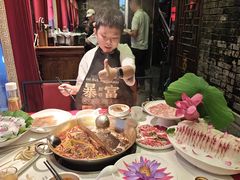 -小龙翻大江文化火锅(太古里店)