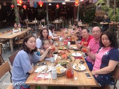 -Naughty Nuri’s Phuket